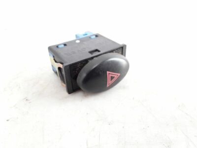 MG ZT - ZT-T 2003 Switch Hazard Warning System YUG101971XXX VEI31150