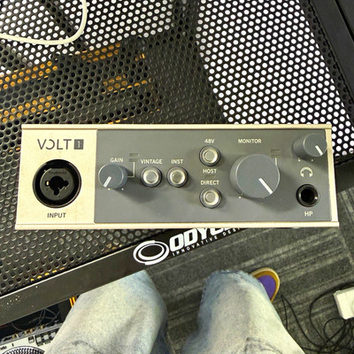 Universal Audio Volt 1 USB-C 2-Channel Audio Interface, MIDI I/O, Phantom Power