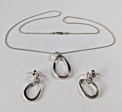 Sterling Silver  Open Loop Necklace (47cm) And Earrings Set