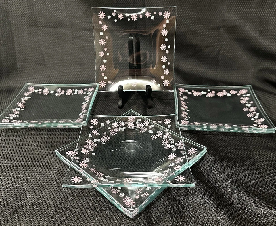 Pampered Chef 6” Daisy Dessert Glass Appetizer/ Snack Plates~Set Of 8~Retired - Image 2 of 4