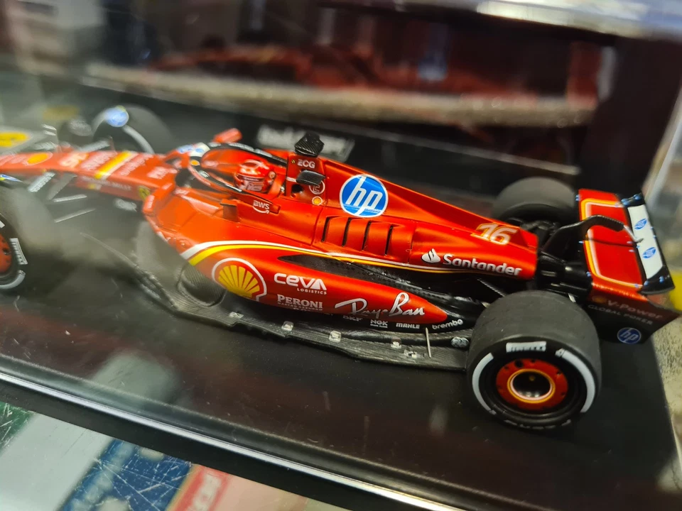 Ferrari SF24 Winnwer GP Austin 2024 Leclerc 1:43  Looksmart LSF1067 - Immagine 2 di 3