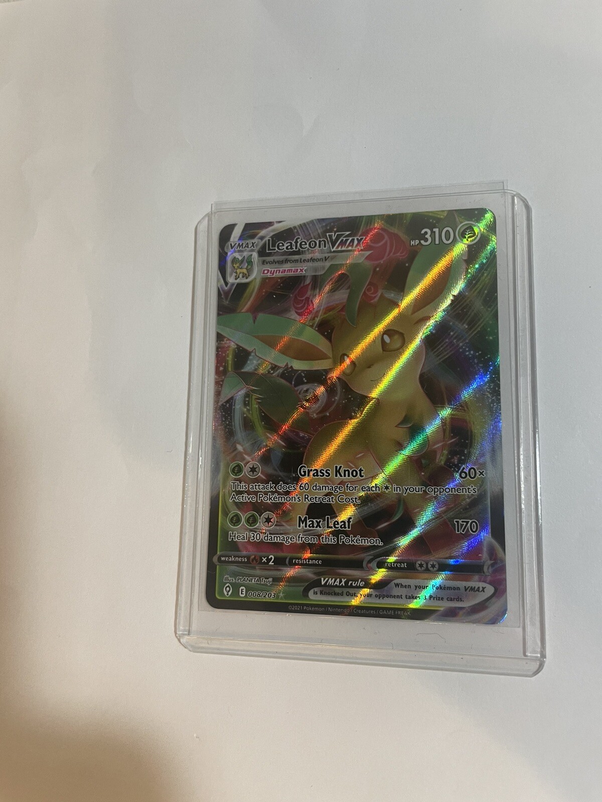 Pokémon TCG Leafeon VMAX Evolving Skies 008/203 Holo Ultra Rare - NM/M