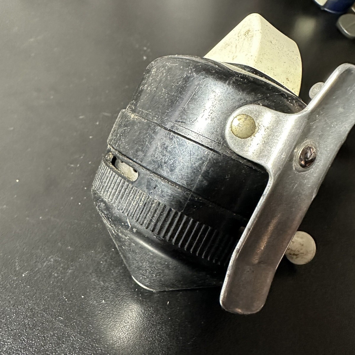 Vintage Zebco 202 Spincast Fishing Reel U.S.A. Metal Foot