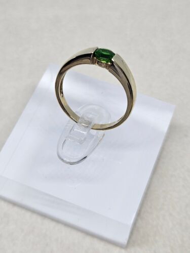 Solitario de diopsido cromado oro amarillo 9kt talla L1/2 (2,23 g) - Imagen 5 de 10