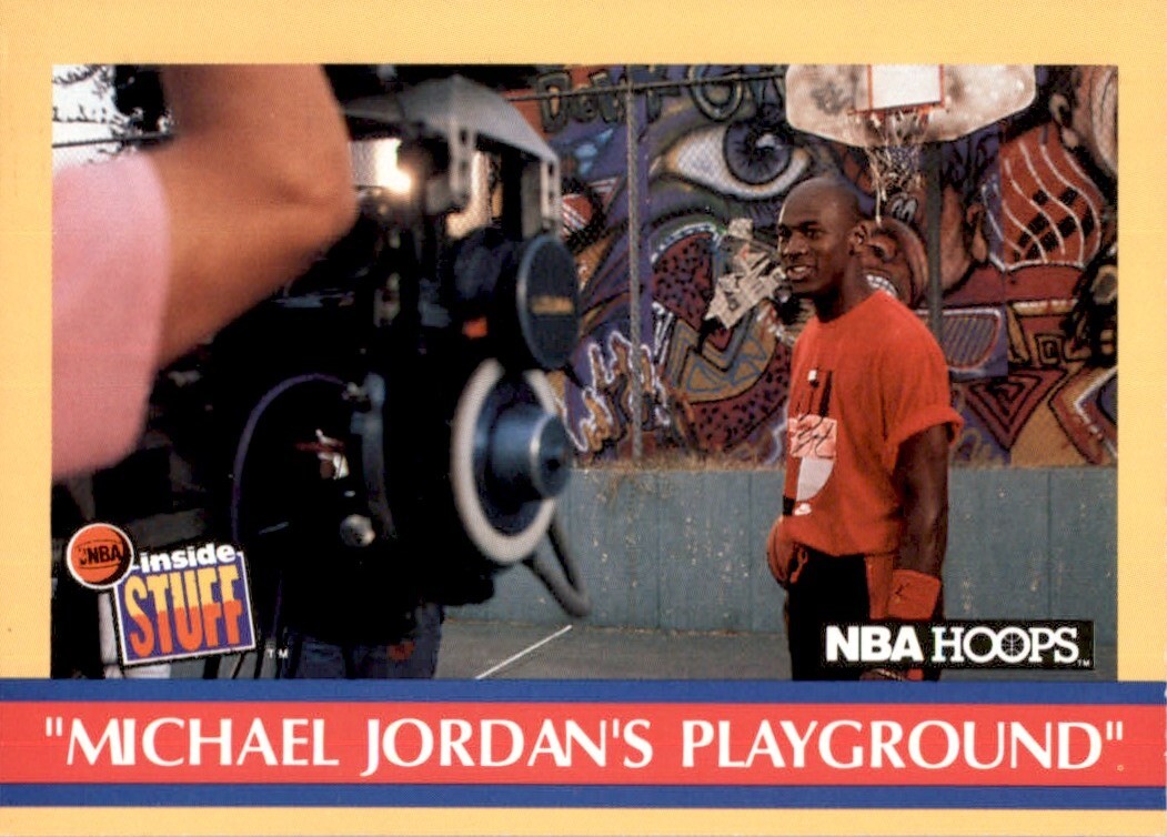 1990-91 Hoops Michael Jordan's Playground Chicago Bulls #382