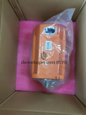 One New ABB Servo Motor 3HAC025724-001 for IRB7600 Robot
