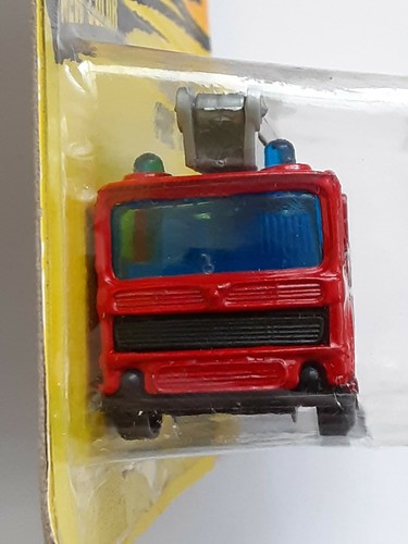 LOT OF 2 Matchbox Big Movers #6 & #63 EXCAVATOR/SNORKEL FIRE TRUCK FAST SHIPPING - Picture 4 of 12