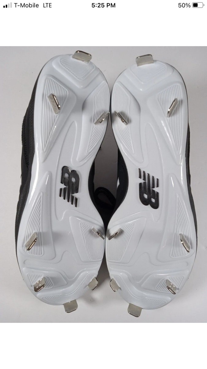 New Balance Men display picture 2