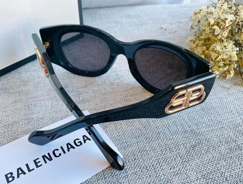 🍀BALENCIAGA PARIS BB0070S 006 Gold BB Logo Oversized 🍀BALENCIAGA PARIS BB0070S 006 Gold BB Logo Oversized