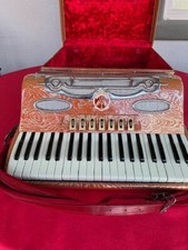 Accordéon, Castiglione vintage, 120 boutons de basse, 7 touches de tonalité + étui,