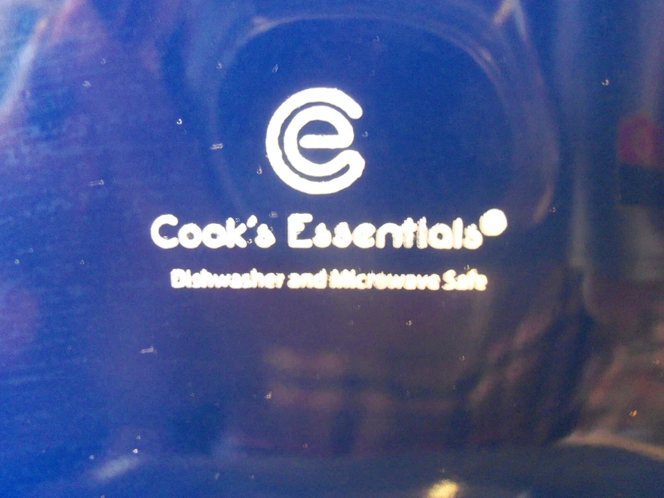 Cook’s Essentials Dark Blue Floral Dinner Plates Set of 3 - Image 3 of 3