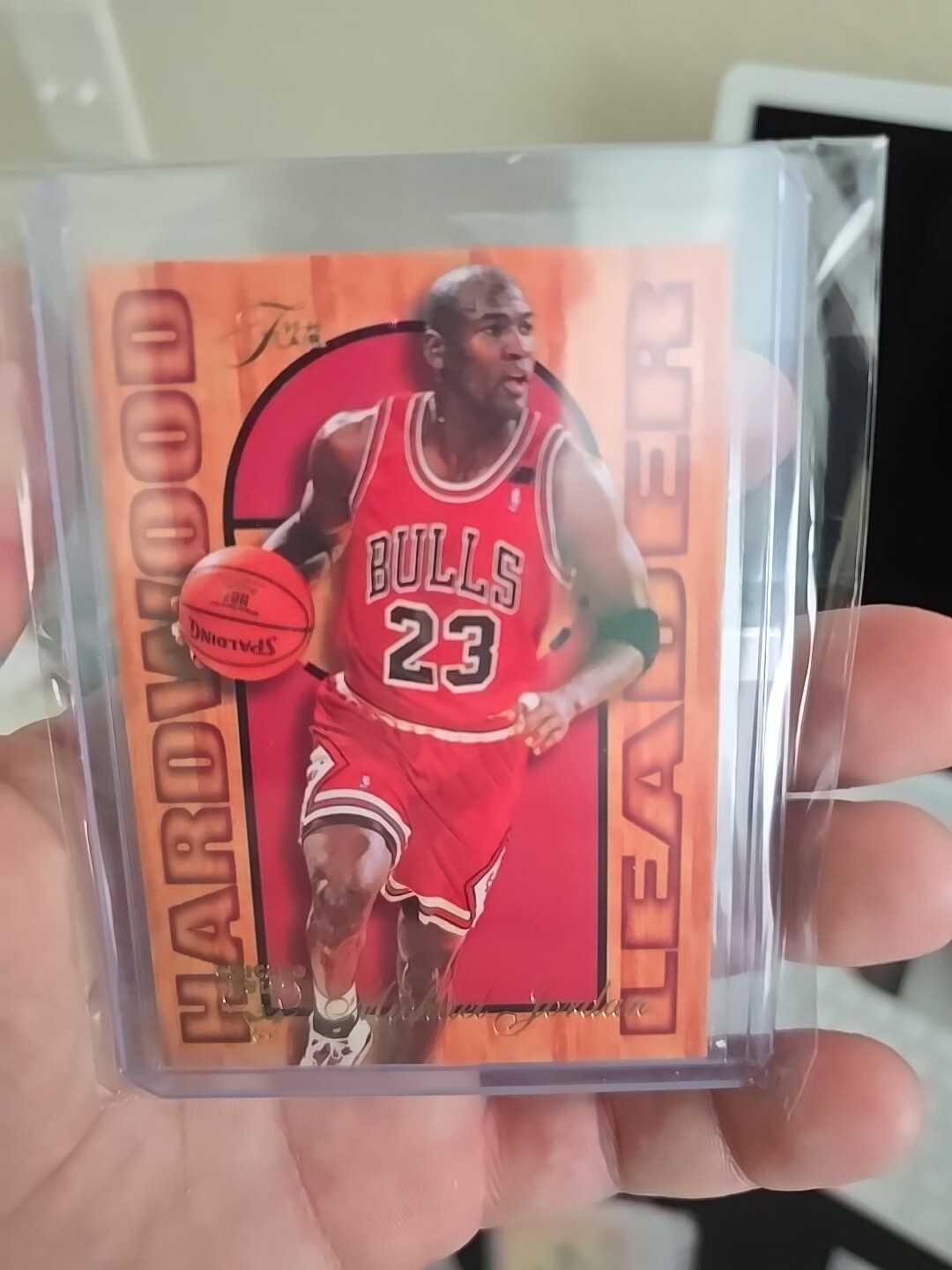 MICHAEL JORDAN 1995-96 Fleer Flair HARDWOOD LEADER Basketball INSERT Card #4