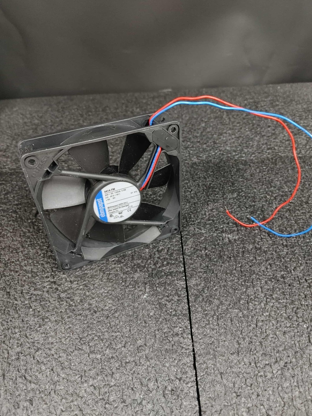 Ebm-papst 4414FM Axial Fan DC 24V 3.2W 0.13A 120*120*25MM 2wires Cooling Fan