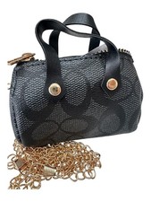 Fashion Luxury Keychain Purse, 4 x3 x 1.75, Black W/ Minis, Gold Tone Hardware