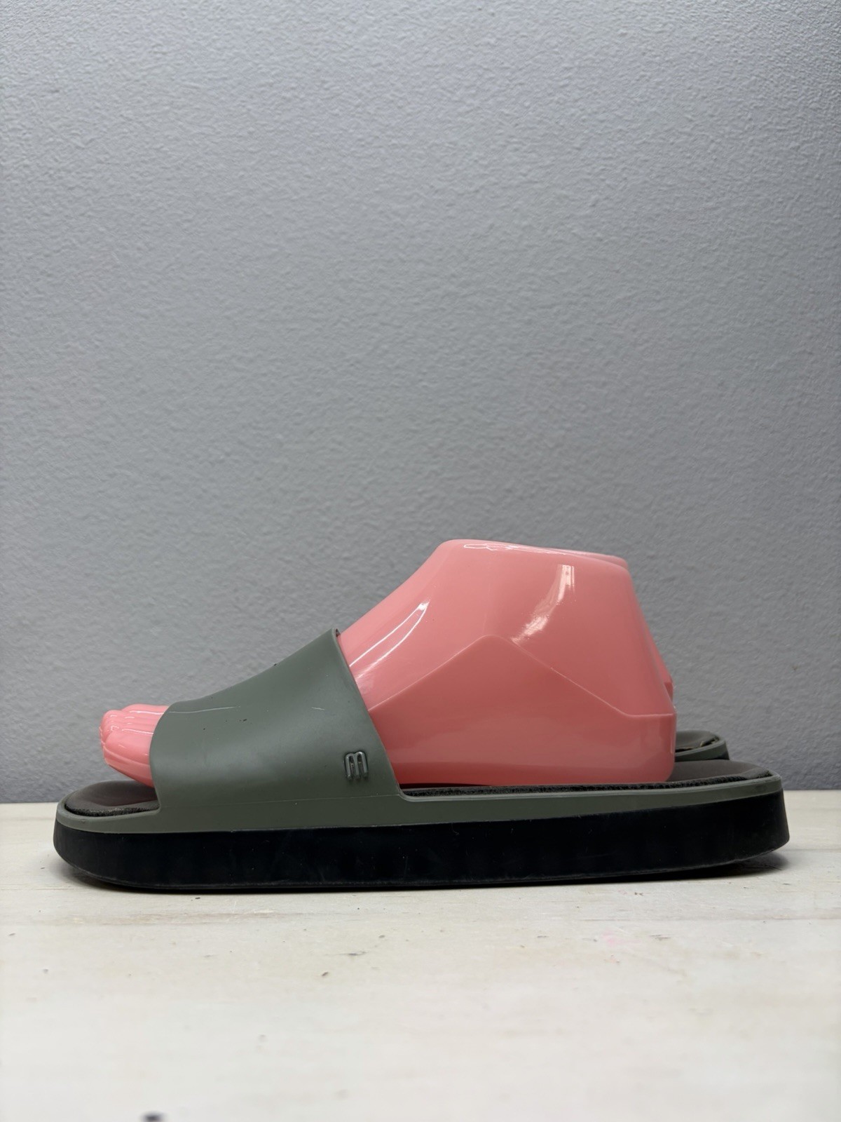 Melissa Grey Rubber Beach Slide Sandals Size 10