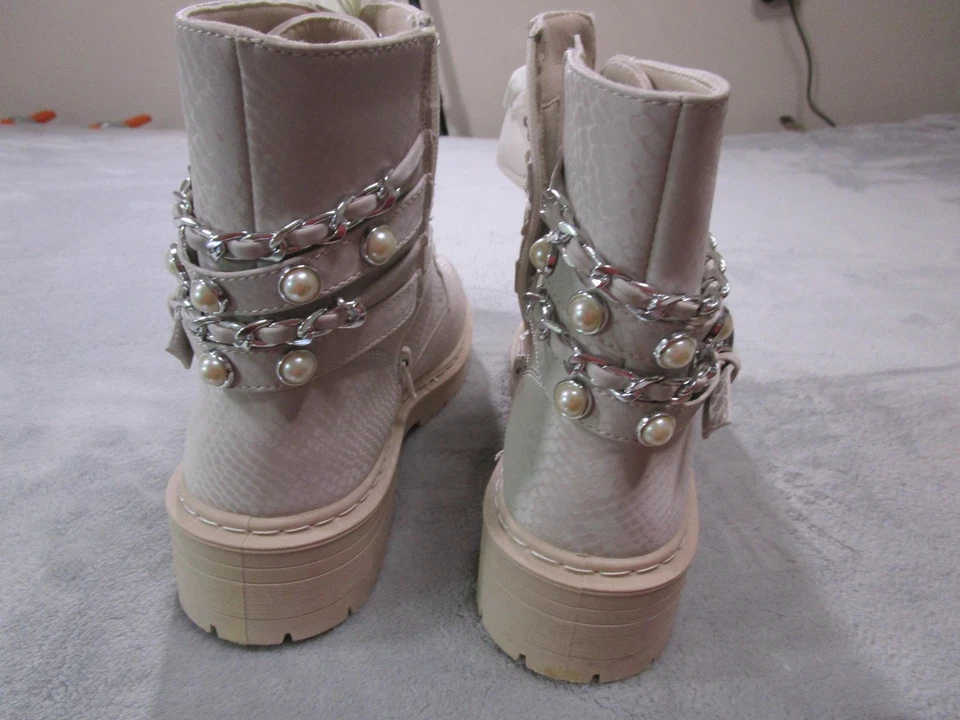 Sugar Kade Boots Womens Size 10 Ivory Embossed Pearl Chain Combat Zip SGR-KADE - Image 4 of 4