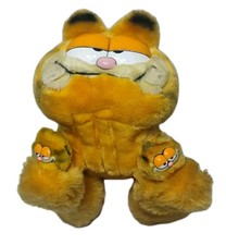 Vintage 1981 Garfield Dakin Plush Stuffed Animal, My Favorite Slippers No Shirt