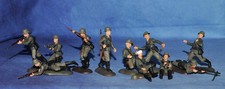 11 Almark 54mm Deutsche @ 1960/70 & Tamiya American Gun Mortor Team für WW2