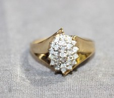 10K Yellow Gold  Round Diamond Cluster Cocktail Ring  Size 8  3.1 Grams