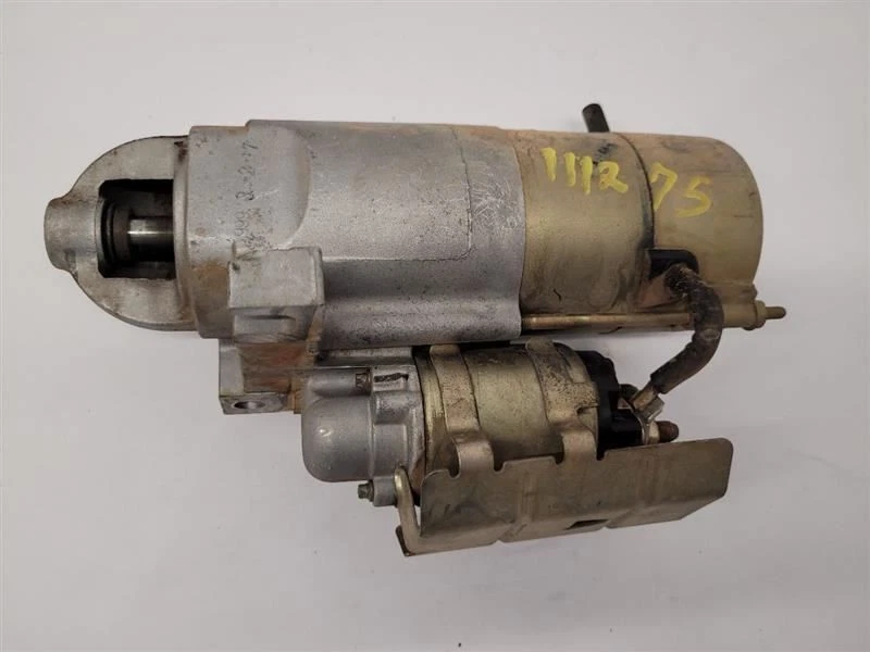 Chevrolet Silverado 2500 1999 motor de arranque de 6,0 L Foto 4 de 4