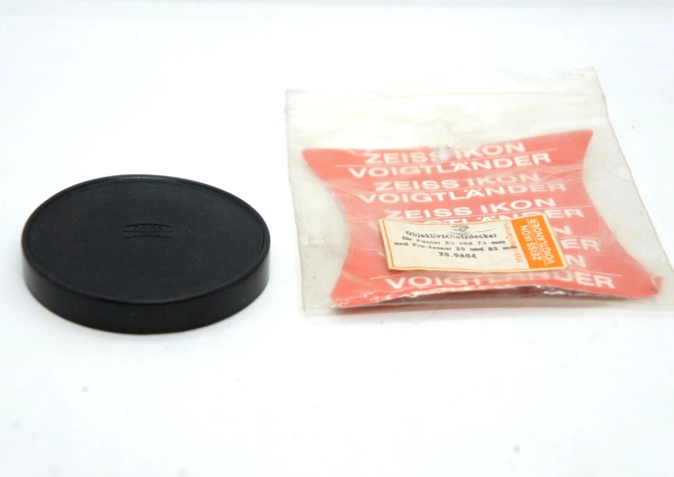 Zeiss Ikon Code 1054 60 mm Slip On Front Lens Cap for lenses with 58 mm thread - Image 2 of 4