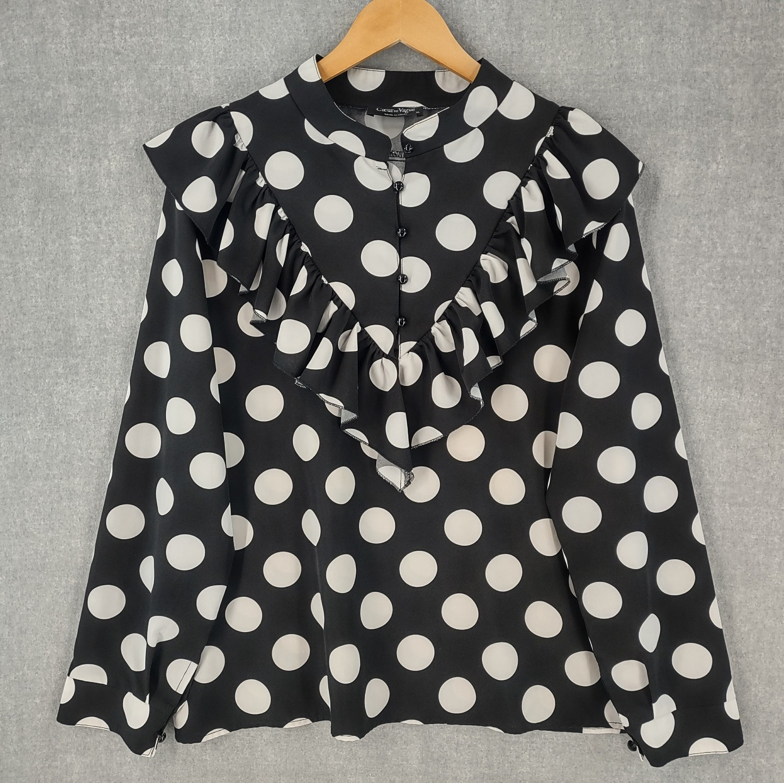 Coeur de Vague Top Womens XL Flowy Black White Polka Dot Ruffle Button Pullover