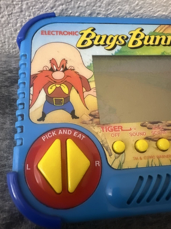 De colección Bugs Bunny 1990 Tiger Electronics LCD portátil probado Foto 3 de 4