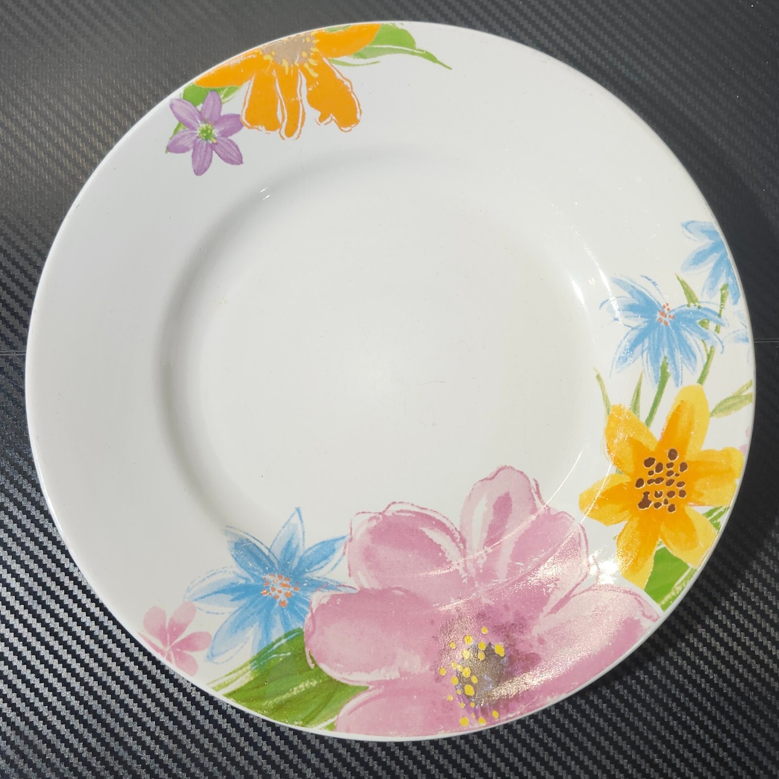 Gibson Floral Design 10in Dinner Plate - Microwaveable, Dishwasher & Oven Safe