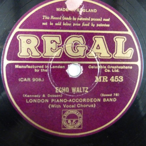 78rpm LONDON ACCORDEON BAND echo waltz / rio de janeiro, REGAL MR 453