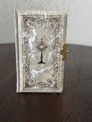 Vintage Catholic Devotional Book: ''Jesús Amigo Mi Maestro'' by P. Luis Ribera