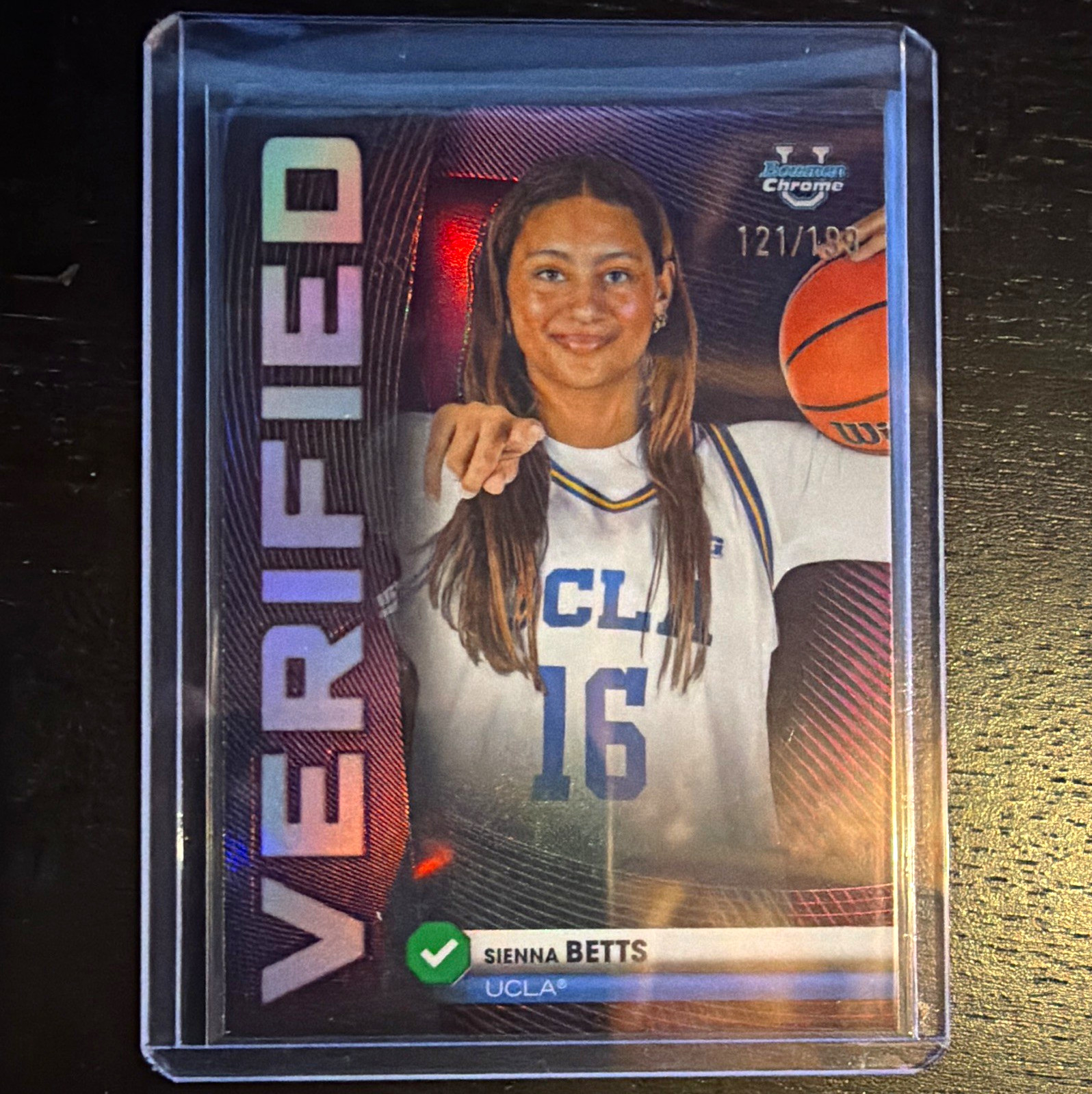 Topps 2025-26 Bowman Chrome Bowman Verified Fuchsia Sienna Betts UCLA BV-6 /199