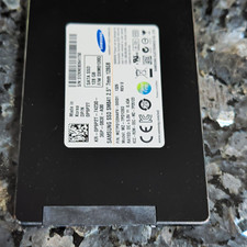 Samsung SM841 128GB 2.5in 7mm SATA Internal SSD Solid State Drive MZ-7PD128D