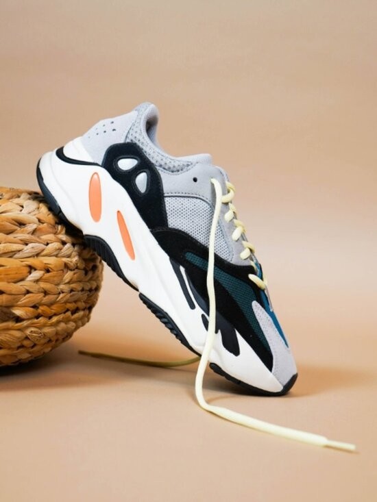 YEEZY Boost 700 Wave Runner - Men's 4½ / Women's 6½, EUC! | eBay