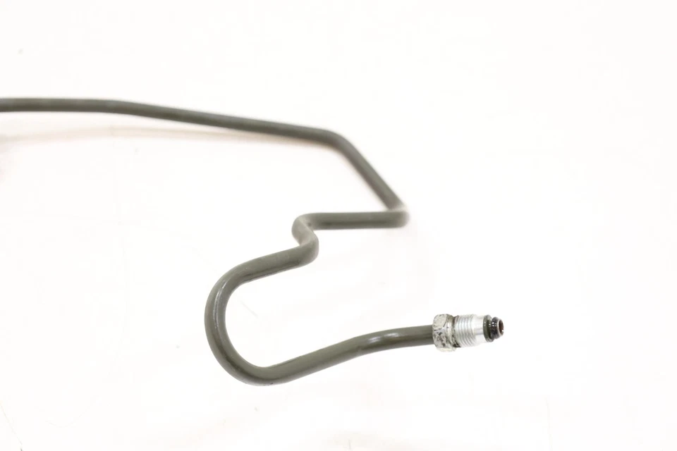 Manguera de dirección asistida Nissan Titan 2021 Foto 4 de 4