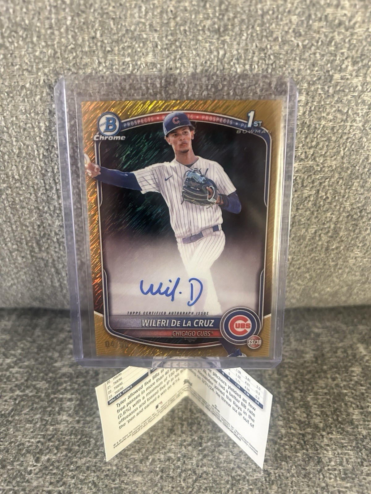 Wilfri De La Cruz 2025 Bowman Chrome 1st Bowman Gold Shimmer Auto /50