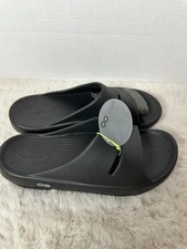 OOFOS OOmega OOahh Slides Womens 12 Men 10 Black Recovery Unisex Comfort Sandals