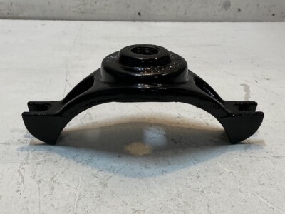 Romac Saddle Clamp 6.63-7.60 | 9-1/2'' Long 4'' Height 4'' Wide 27mm Bore
