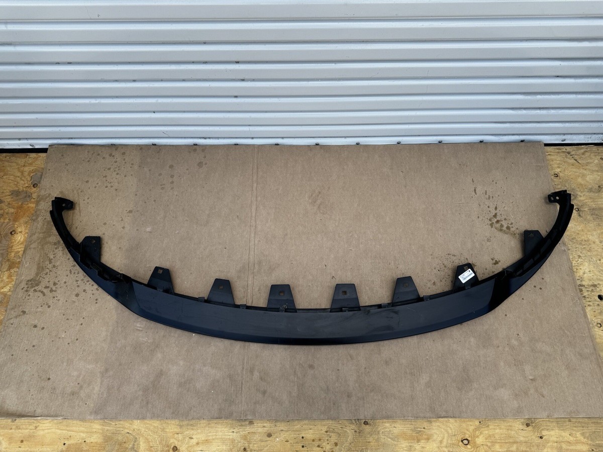 OEM TESLA MODEL 3 2024+ Front BUMPER UNDER BODY SPLASH LIP 1818924