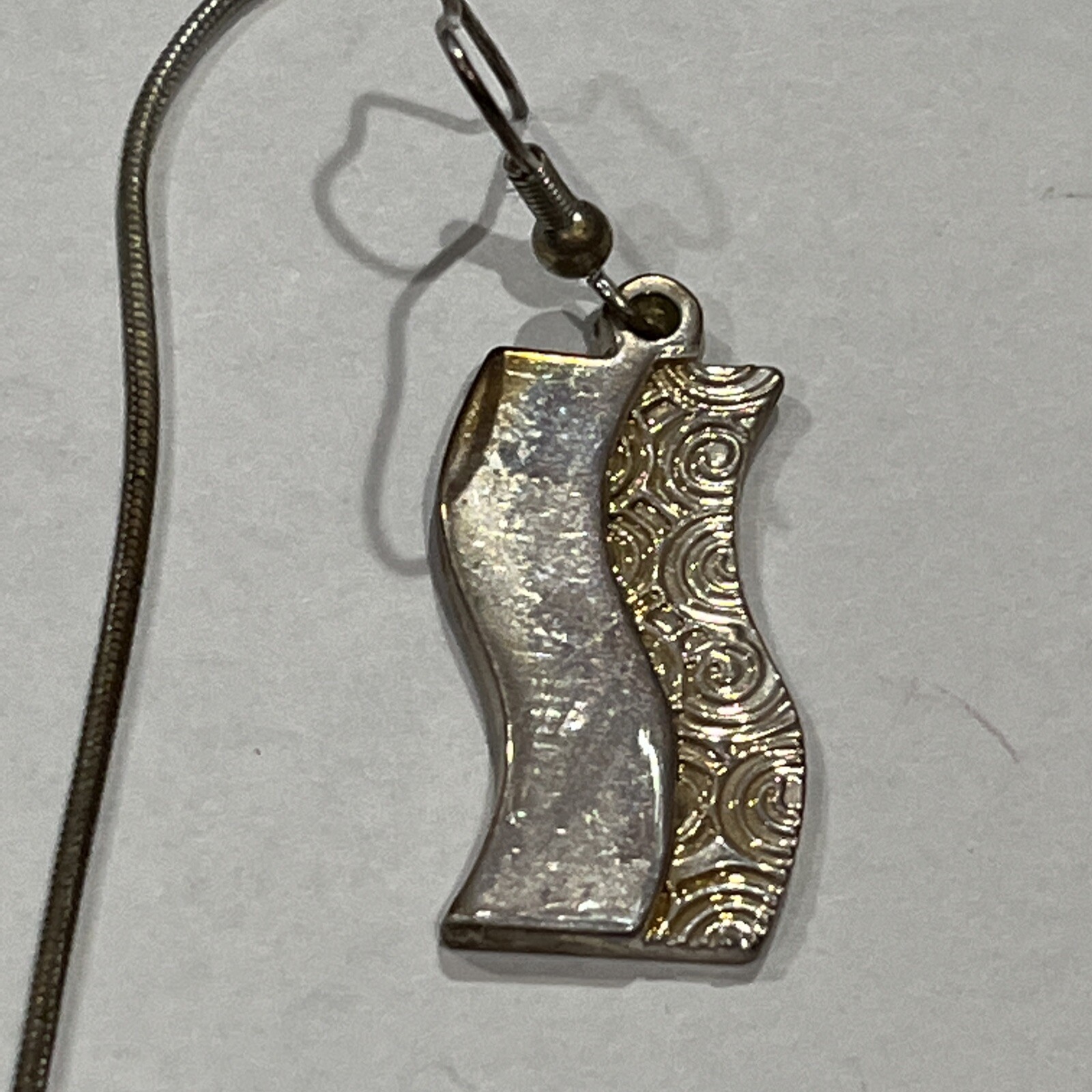 Silver Tone Rectangular Floating Pendant Necklace… - image 4