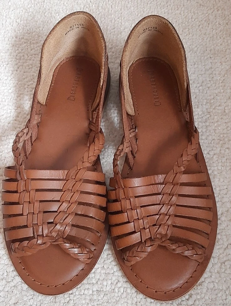 Warehouse hotsell tan sandals
