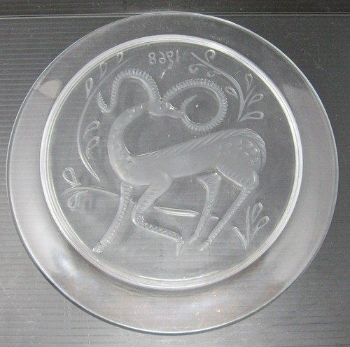 Lalique France Crystal 1968 Annual Collector Plate Gazelle Fantasie 8.5" Diam. - Picture 6 of 7