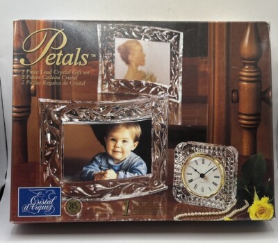 Cristal d' Arques Crystal Petals 24% crystal Photo Frame & Clock Md France C5