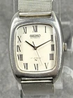 Seiko 2201-5000 Automatic 17J Roman Dial 30mm Vintage Japan Men's Watch