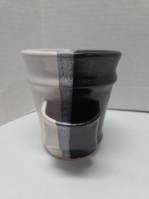 HANDMADE STUDIO POTTERY STONEWARE SHAVING/TEA MUG, 2-TONE GLAZE-BRUSH/BAG HOLDER