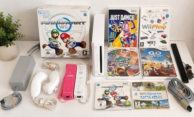 Nintendo Wii Konsole mit Spielen - Mario Kart - Just Dance - Wii Sports Bundle