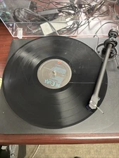 Pro-Ject Turntable