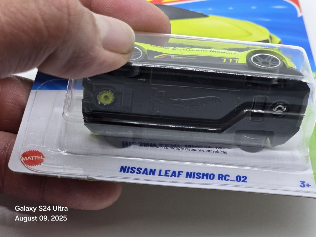 2025 HOT WHEELS GREEN NISSAN LEAF NISMO RC_02 TREASURE HUNT 10/10