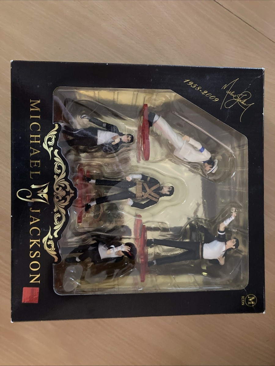 Rare Michael Jackson Dangerous World Tour 5 Figure Collection Set