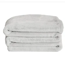 UNHIDE - Lil’ Marsh Blanket Throw - Silver Grey Small 50” x 60” - New In Package