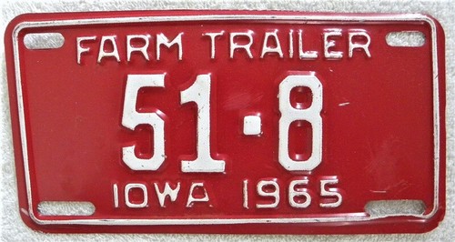 1965 IOWA Farm Trailer LICENSE PLATE, Low # 51-8,Jefferson County, Fairfield IA - 第 1/2 張圖片